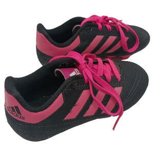 Adidas youth Soccer Shoes Cleats 037001 Black & Hot Pink Size: 10 Kids